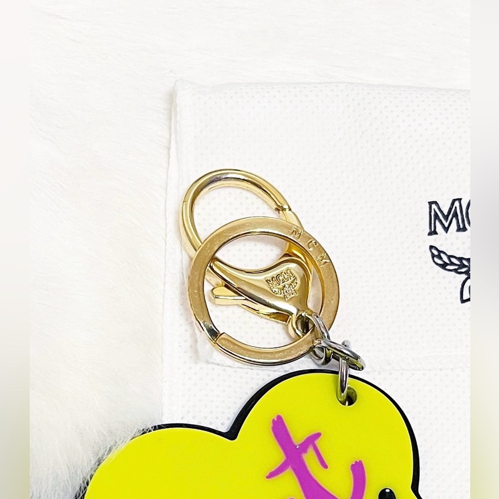 Authentic MCM x Strumbel Brand New Limited Edition Neon Bag Charm / Keychain - Picture 11 of 12